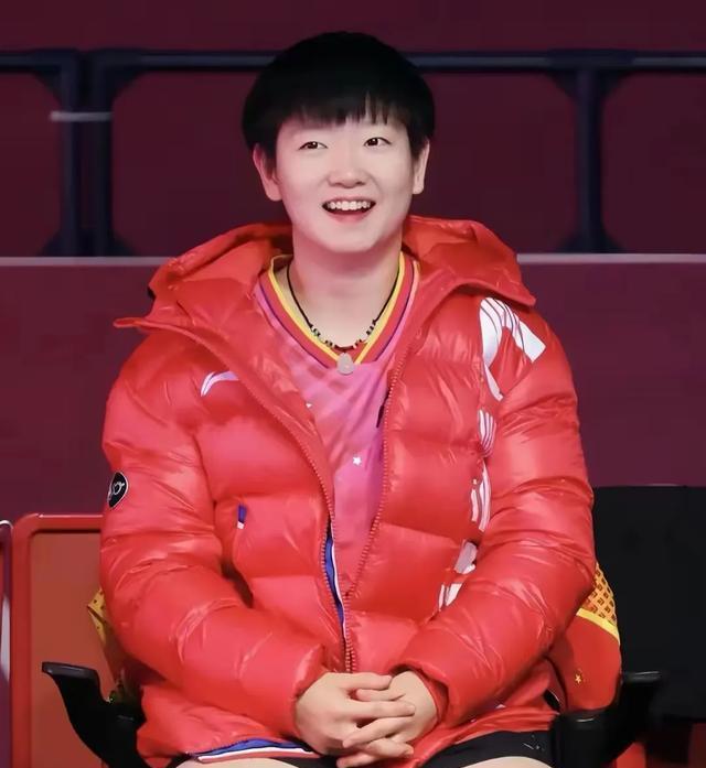包含拼尽全力：球员们展现顽强拼搏精神，奋勇夺胜的词条